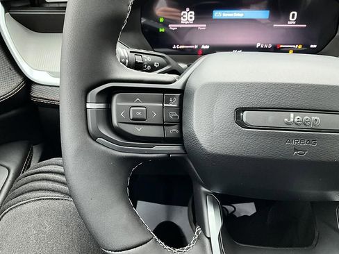 New 2026 Jeep Cherokee Limited image 19