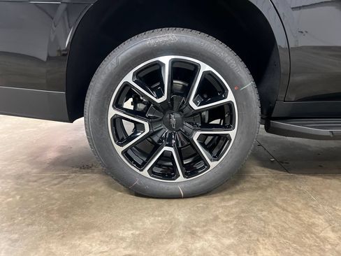 New 2026 Chevrolet Tahoe RST w/ Comfort Package AWD/4WD image 9