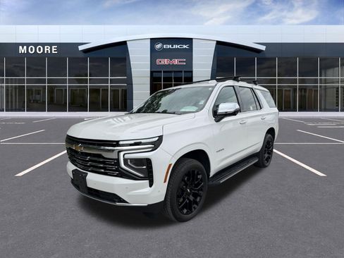 Used 2025 Chevrolet Tahoe Premier AWD/4WD image 6