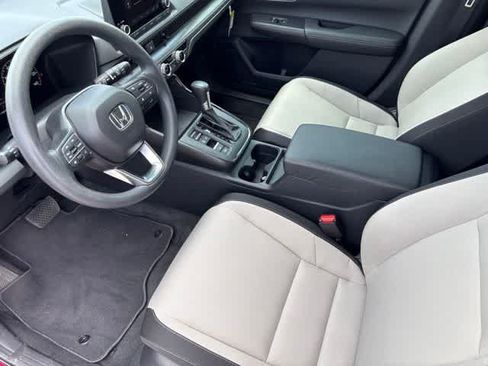 Used 2025 Honda CR-V EX image 9
