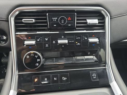 Used 2025 Nissan Armada SL w/ Captain's Chari Seat Package RWD image 34