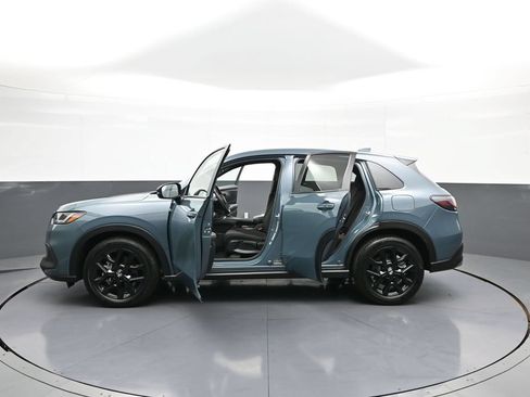Certified 2023 Honda HR-V Sport image 41