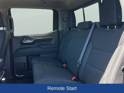 Used 2026 Chevrolet Silverado 1500 LT Trail Boss w/ Convenience Package II AWD/4WD image 16