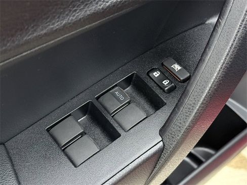 Used 2017 Toyota Corolla XSE image 8