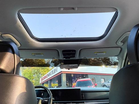 Used 2024 Hyundai Santa Fe XRT image 15