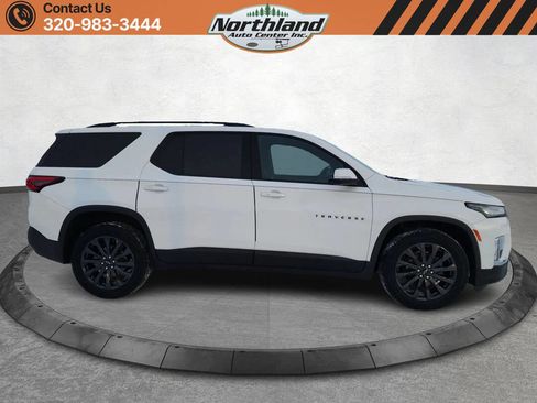 Used 2023 Chevrolet Traverse RS image 4