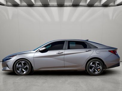 Used 2023 Hyundai Elantra SEL w/ Convenience Package