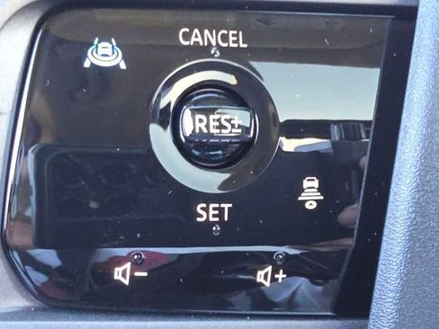 New 2026 Nissan Murano SL image 13