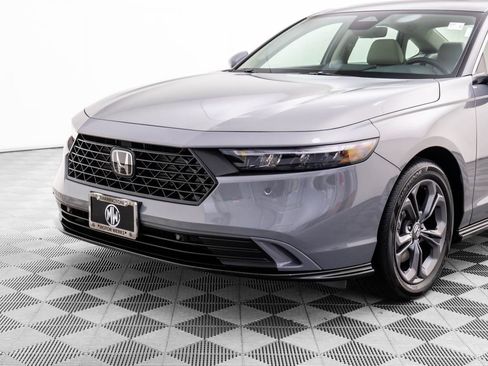 Certified 2025 Honda Accord EX-L image 35