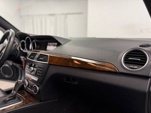 Used 2013 Mercedes-Benz C 300 4MATIC Sedan image 73