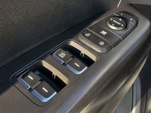 Used 2019 Kia Sportage LX image 8