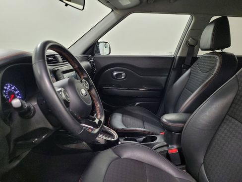 Used 2019 Kia Soul ! image 17