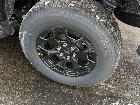 New 2025 Ford F150 Lightning XLT AWD/4WD image 7