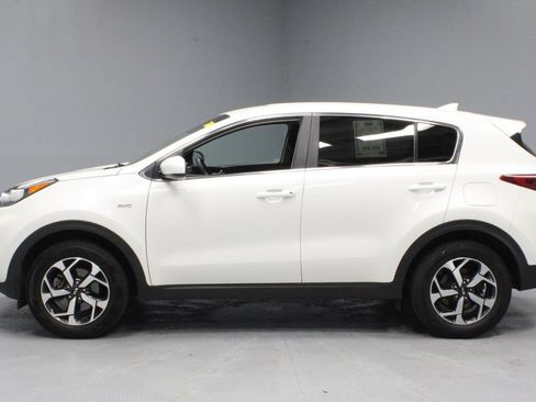 Used 2022 Kia Sportage LX AWD/4WD image 7