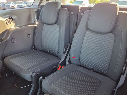 Used 2022 Ford Transit Connect XLT FWD image 7
