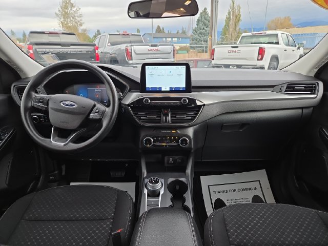Used 2025 Ford Escape Active AWD/4WD image 4