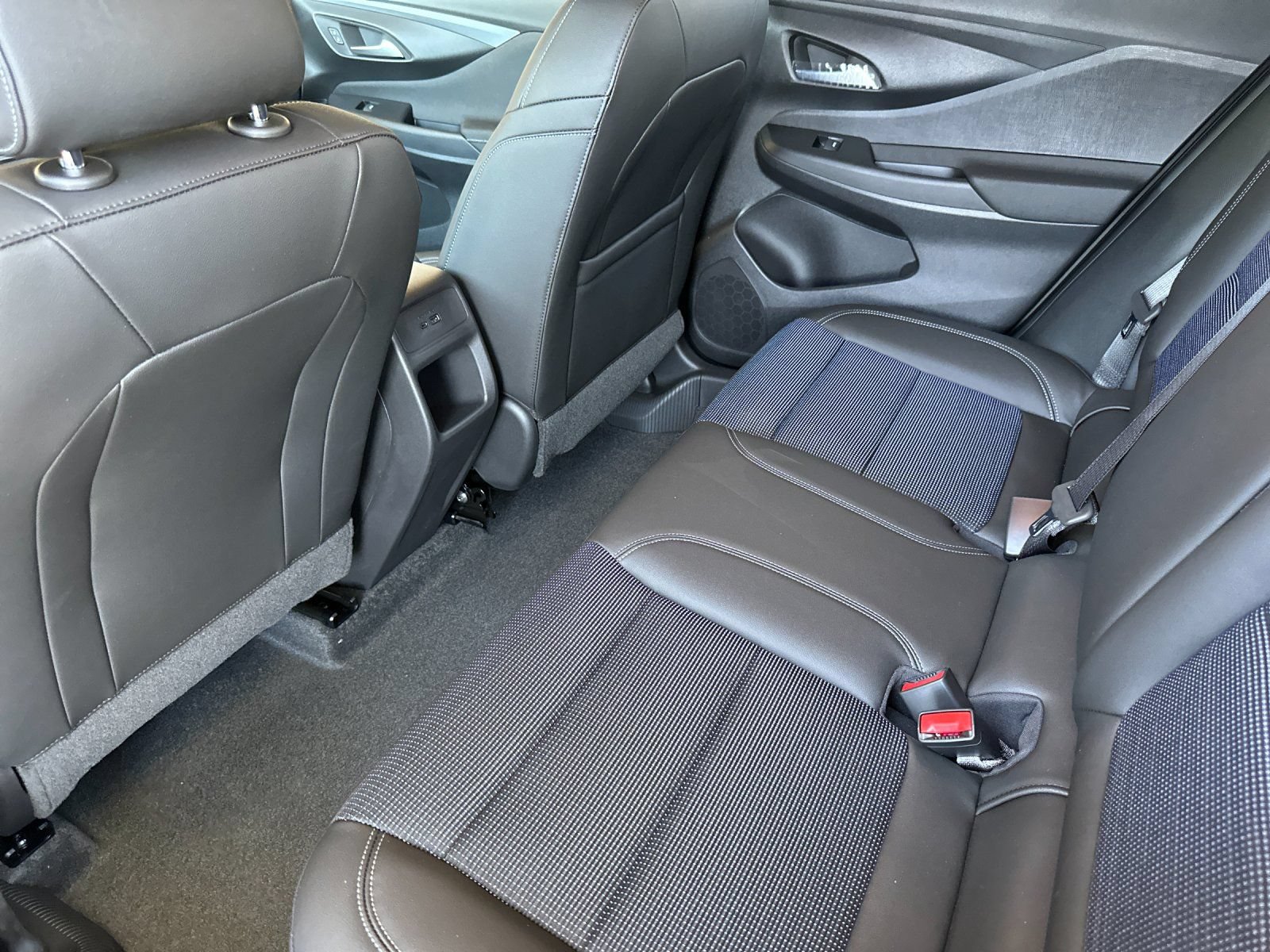 New 2026 Buick Envista Sport Touring FWD image 12