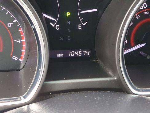 Used 2013 Toyota Highlander Plus w/ Cold Weather Pkg image 21