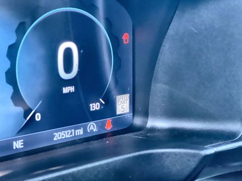 Certified 2025 Ford Ranger Lariat w/ FX4 Off-Road Package image 17