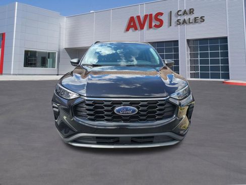 Used 2025 Ford Escape ST-Line image 2