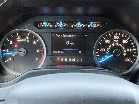 Used 2015 Ford F150 XLT w/ Equipment Group 302A Luxury image 10