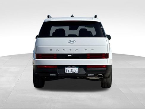 Used 2026 Hyundai Santa Fe SEL FWD image 4