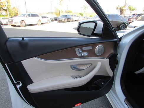 Used 2021 Mercedes-Benz E 350 Sedan w/ Premium Package image 4