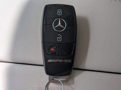 Used 2025 Mercedes-Benz G 63 AMG 4MATIC image 31