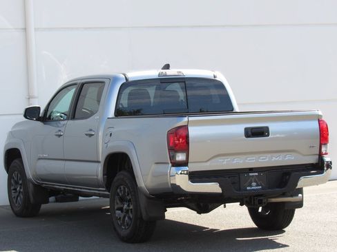 Certified 2022 Toyota Tacoma SR5 RWD image 5