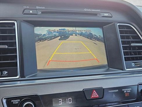 Used 2017 Hyundai Sonata SE image 13