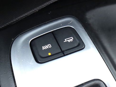 Used 2019 Chevrolet Equinox LT AWD/4WD image 24