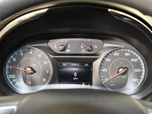 Used 2021 Chevrolet Malibu LT FWD image 18