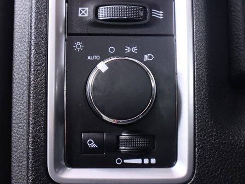 Used 2024 RAM 1500 Classic SLT AWD/4WD image 10