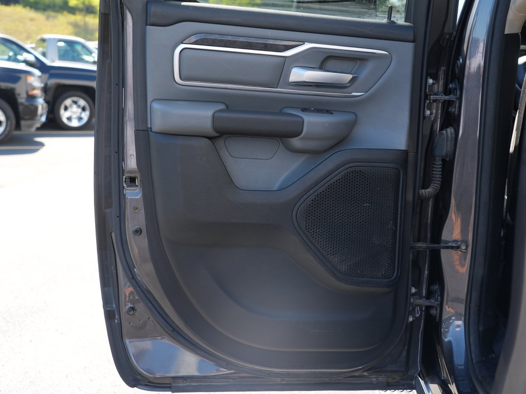 Used 2019 RAM 1500 Big Horn AWD/4WD image 19