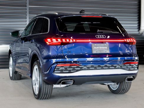 New 2025 Audi Q5 Premium Plus image 2