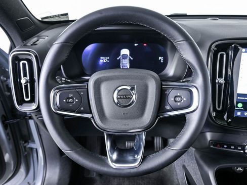 Certified 2024 Volvo C40 P8 Recharge Plus w/ Climate Package AWD/4WD image 8
