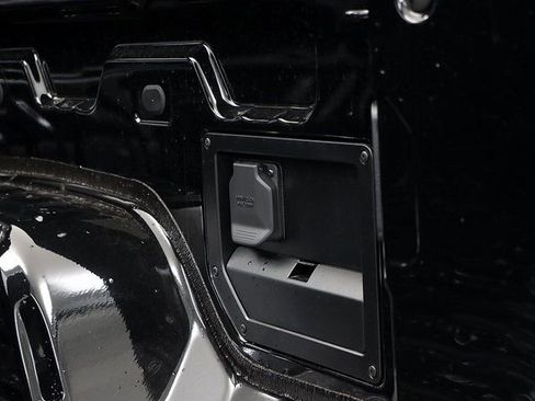 New 2026 GMC Sierra EV Elevation image 6