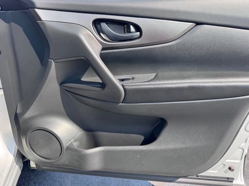 Used 2019 Nissan Rogue Sport S FWD image 22