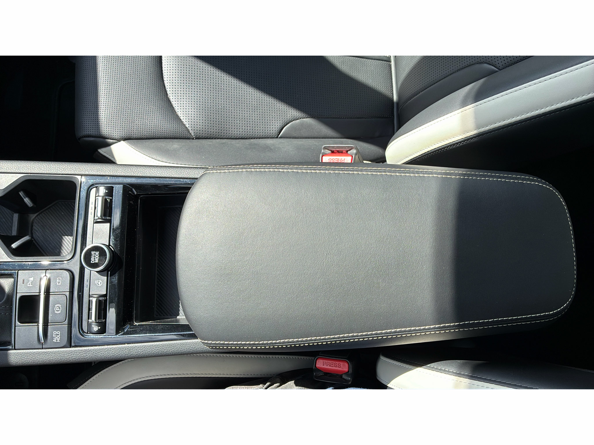 Used 2025 Kia K5 GT-Line AWD/4WD image 17