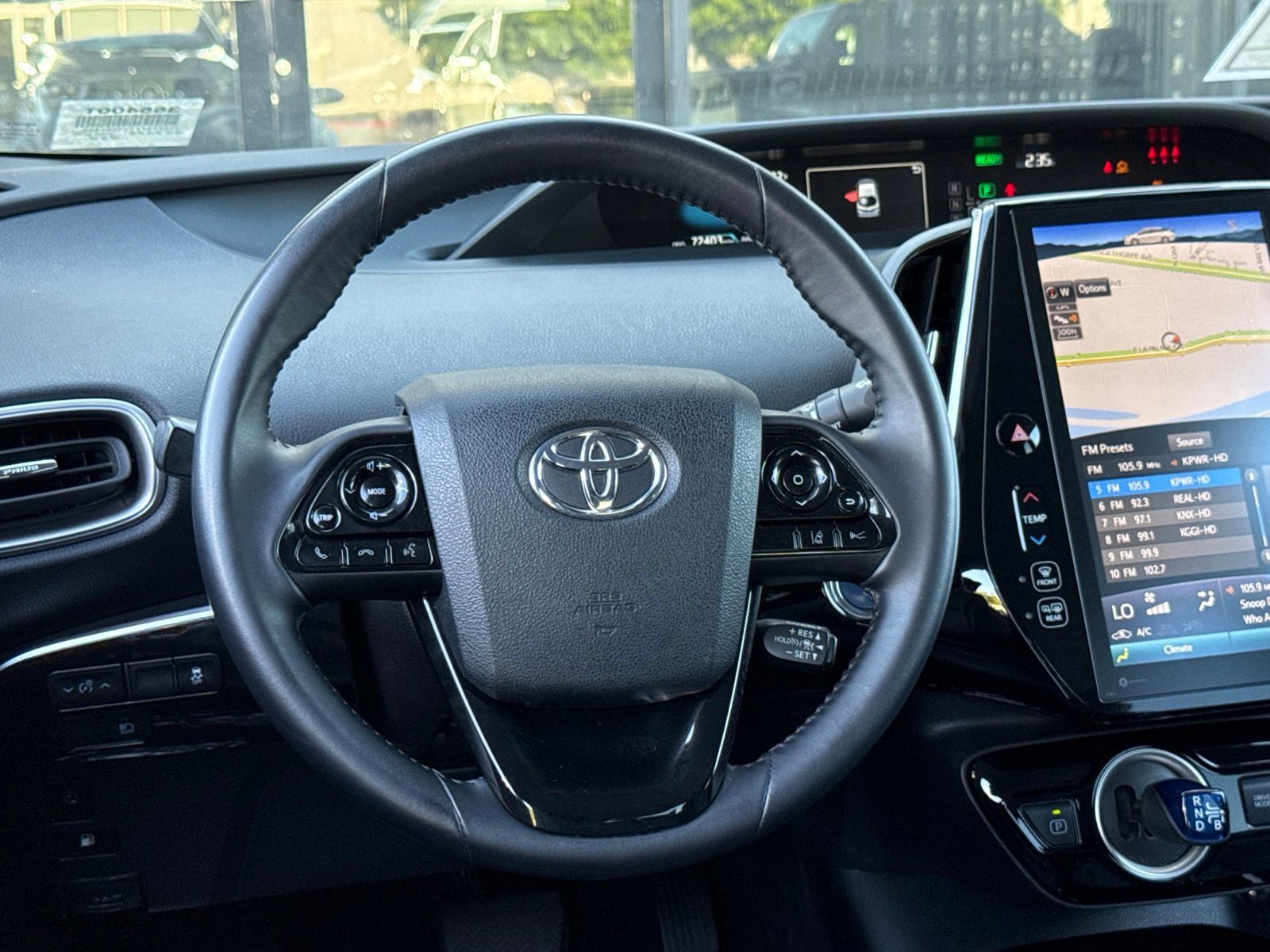 Used 2020 Toyota Prius Prime XLE FWD image 33