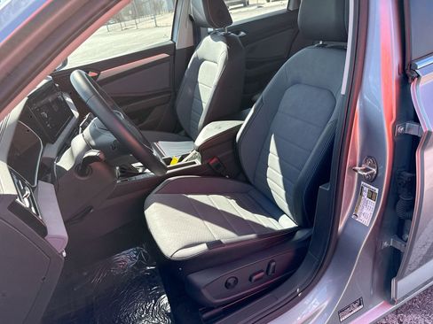 Used 2025 Volkswagen Jetta SE image 13