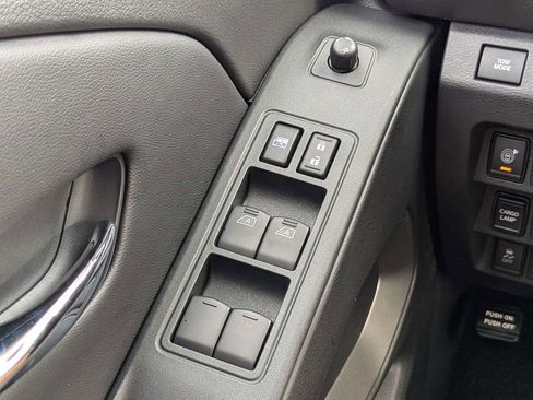 New 2026 Nissan Frontier SV w/ SV Convenience Package image 10