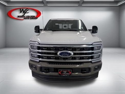 New 2026 Ford F250 4x4 Crew Cab Super Duty image 2