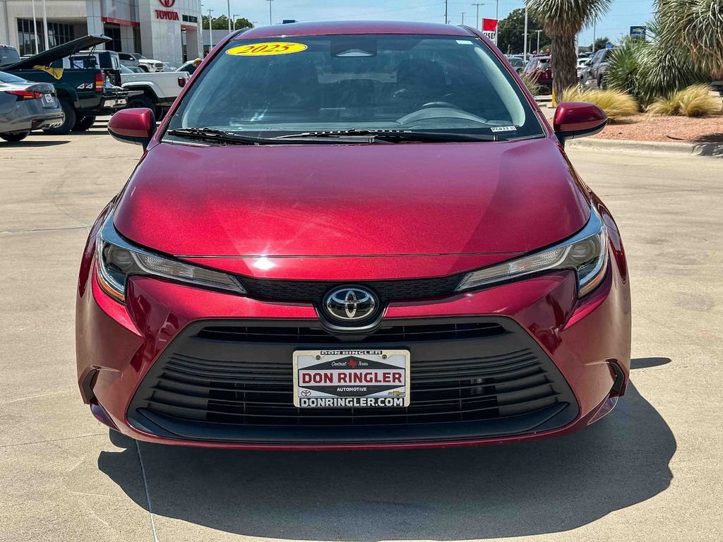 Used 2025 Toyota Corolla LE FWD image 8