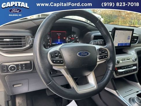 Used 2024 Ford Explorer XLT w/ Equipment Group 202A image 23