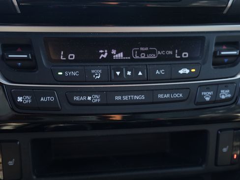 Used 2021 Honda Passport Touring image 10