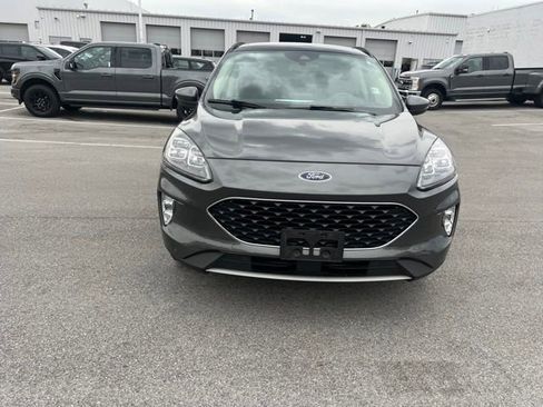 Used 2020 Ford Escape Titanium AWD/4WD image 5