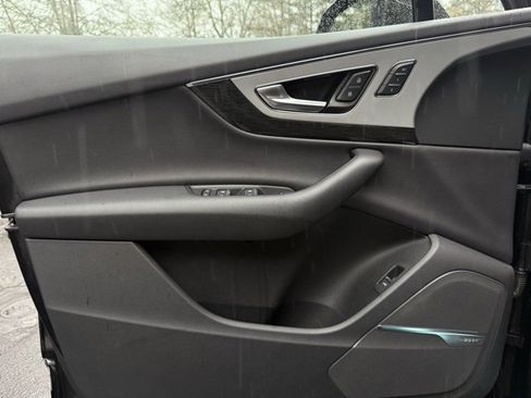 Used 2018 Audi Q7 2.0T Premium Plus w/ Premium Plus Package image 25