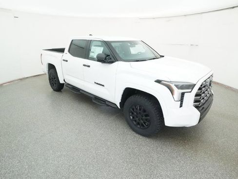 New 2026 Toyota Tundra SR5 AWD/4WD image 16