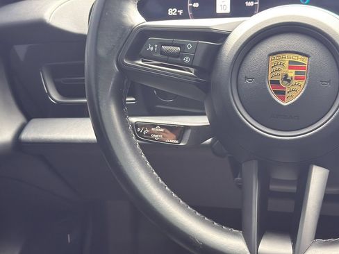 Used 2021 Porsche Taycan RWD image 16